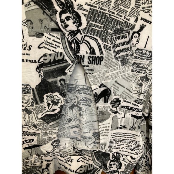 No Comment NY.LA XL Womens Long Sleeve Newspaper Print Cropped Turtleneck Top - Picture 6 of 6